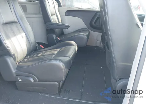 2012 Chrysler Town & Country Touring-L from USA, damaged, VIN 2C4RC1CG5CR376748